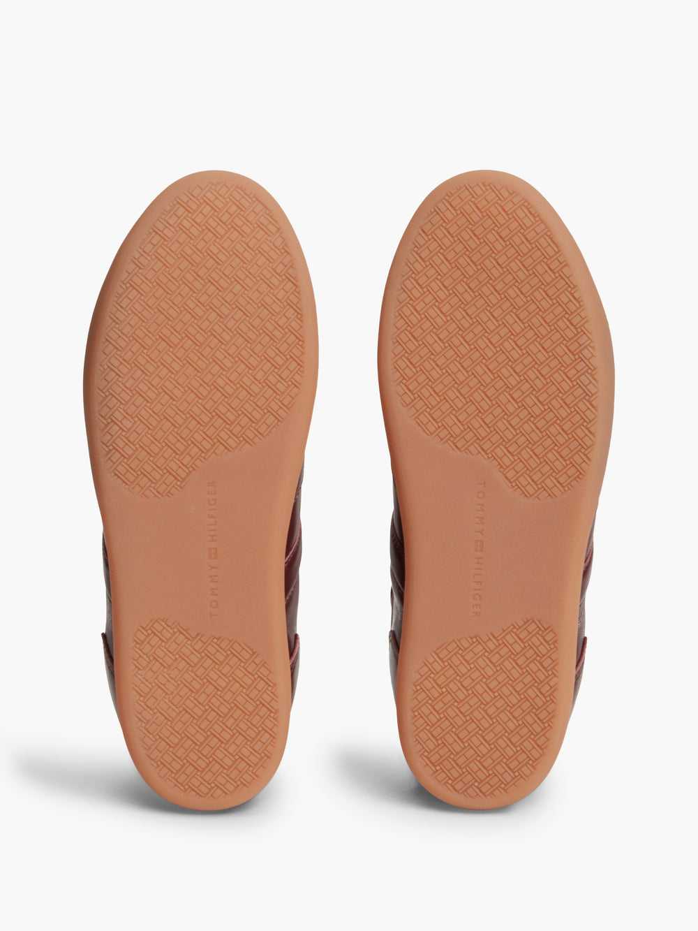 Women Vintage Low Profile Sneaker