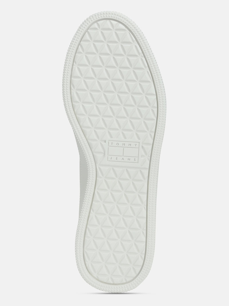 Women Essential Low Profile Sneaker