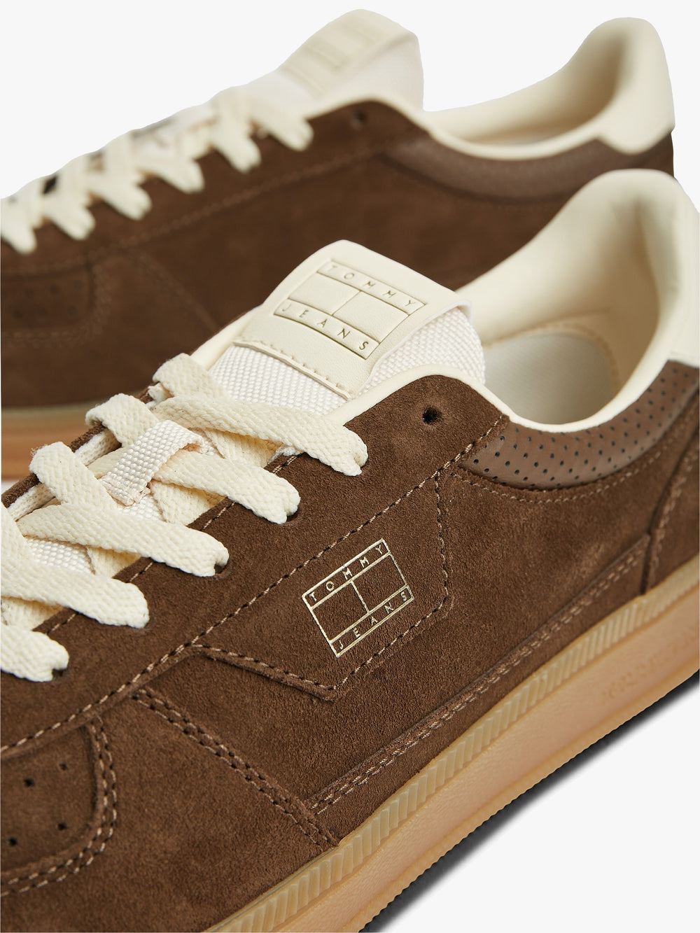 Men Suede Low Profile Sneaker