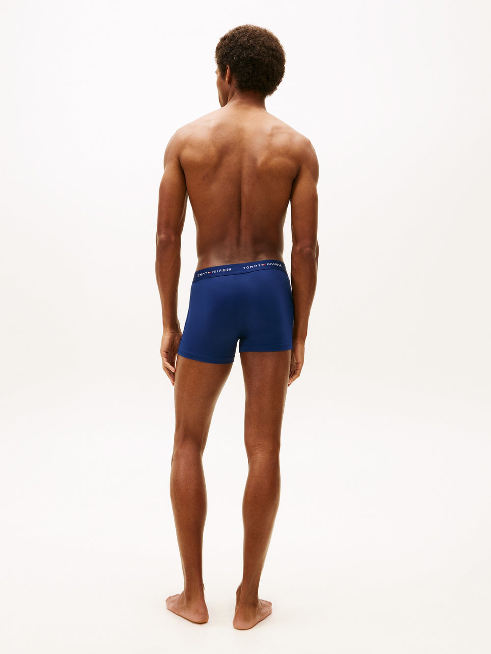 Singles Signature Micro Ess Trunk