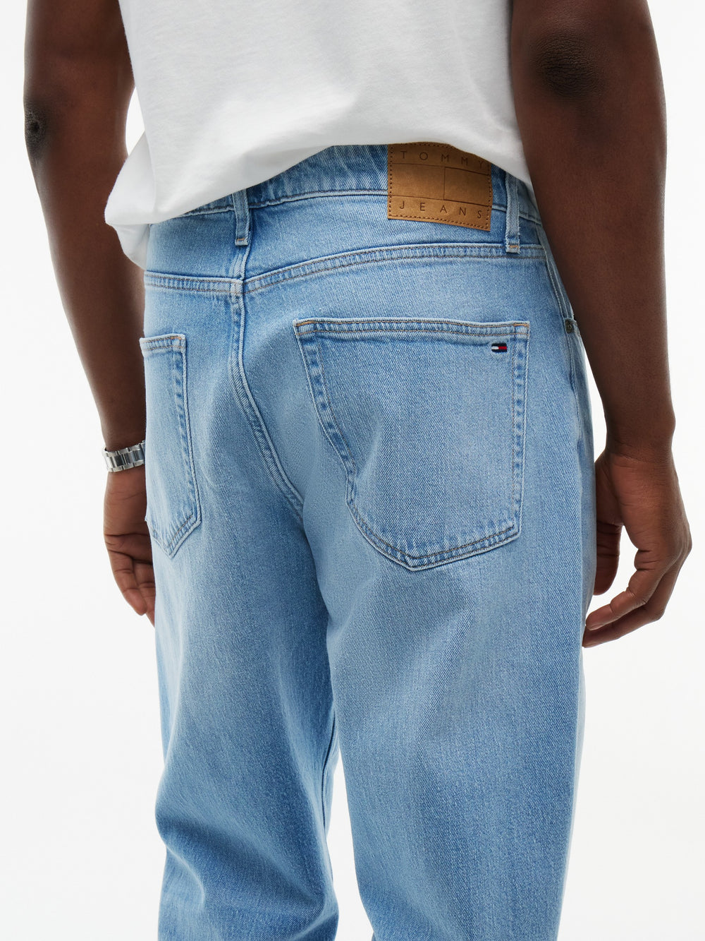 Men Sonny Regular Tapered Light Wash Jeans