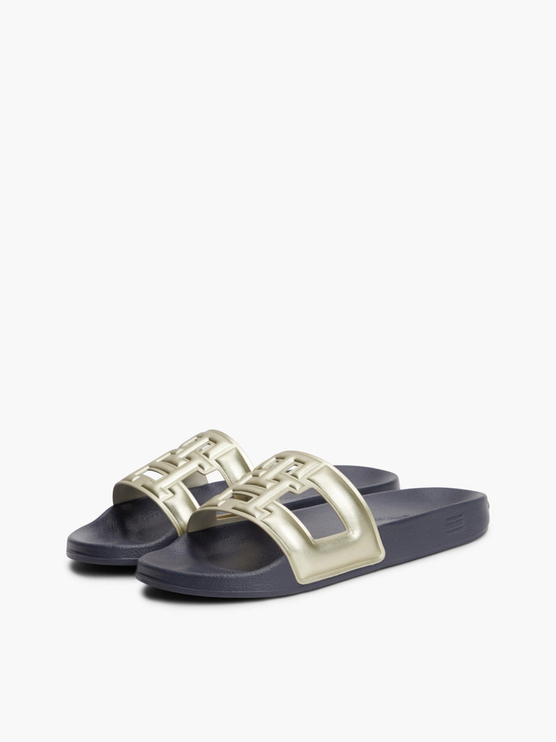 Women Th Cutout Slider