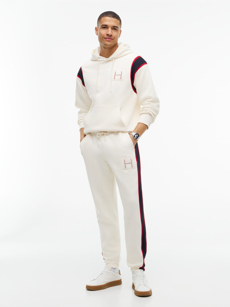 Regular Fit Solid Badge Track Pant