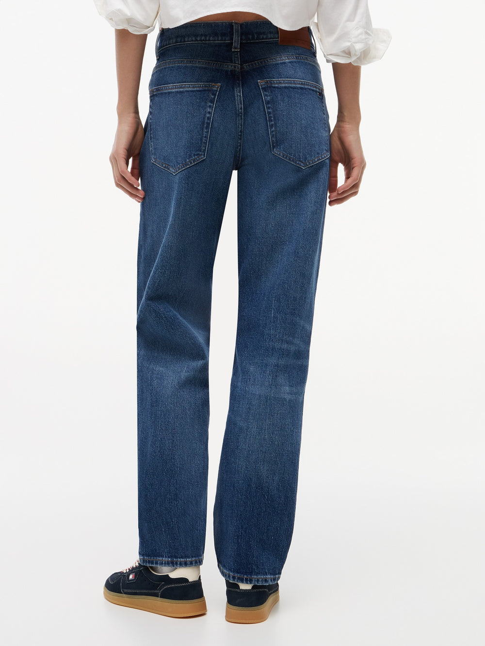 Women Mid Rise Mid Wash Stretch Slim Jeans