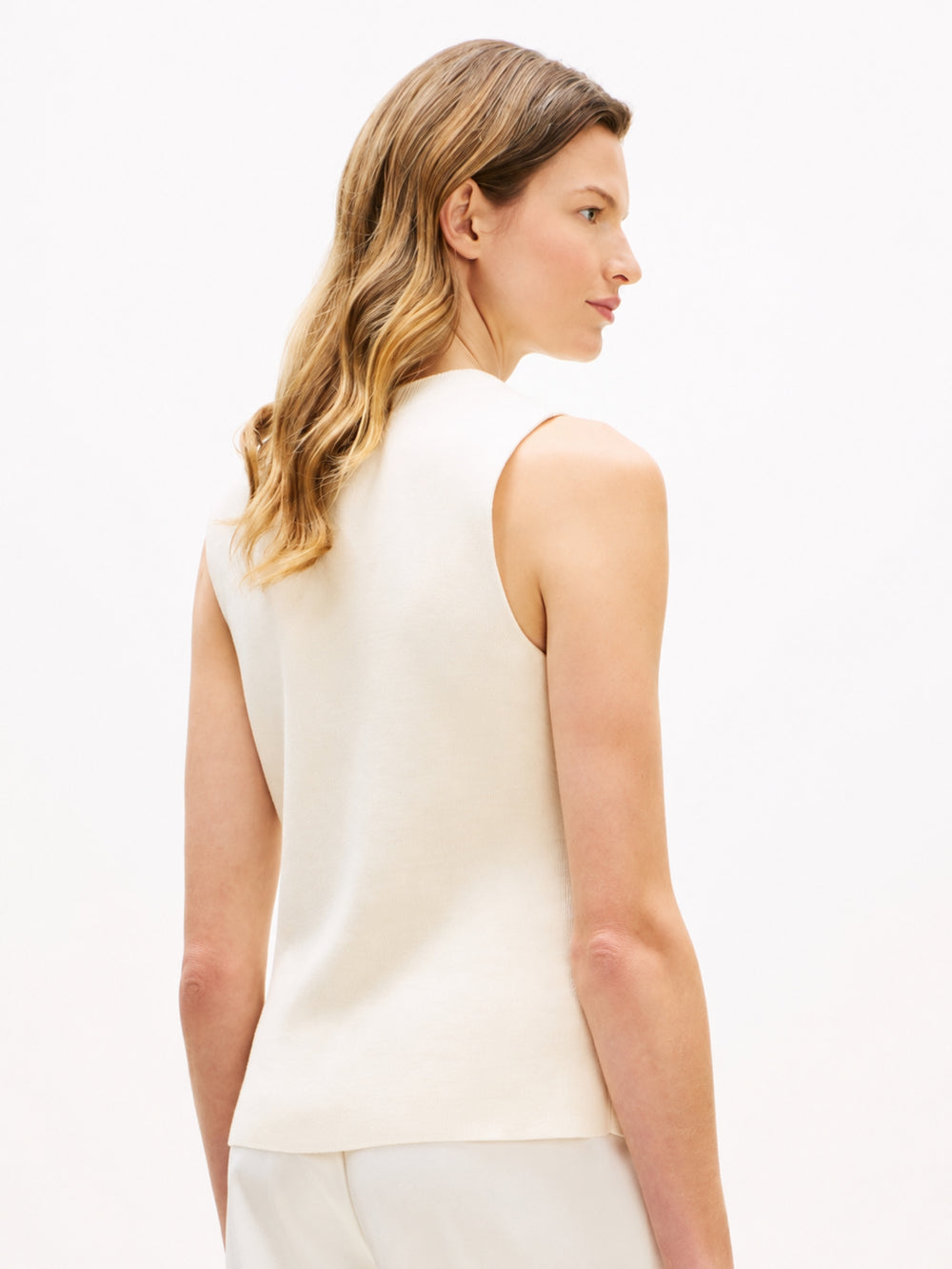 Sleeveless Vest
