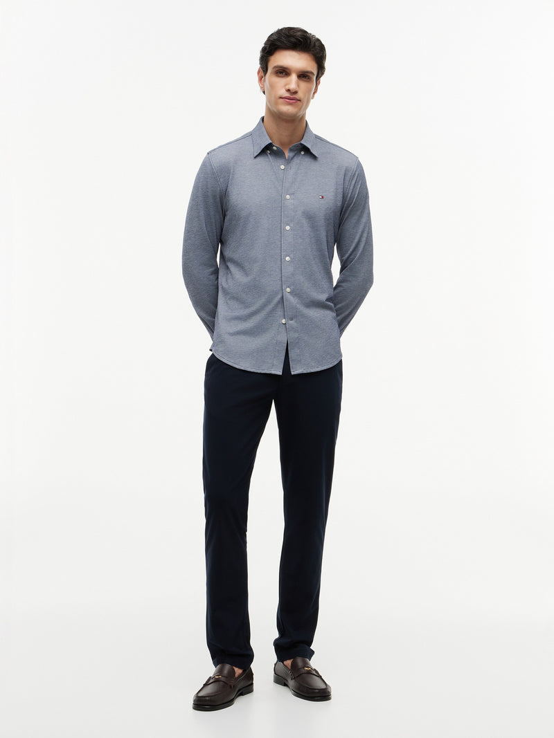Regular Fit Solid Oxford Shirt