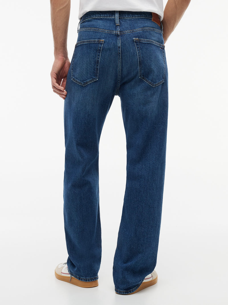 Men Otis Regular Straight Mid Wash Jeans