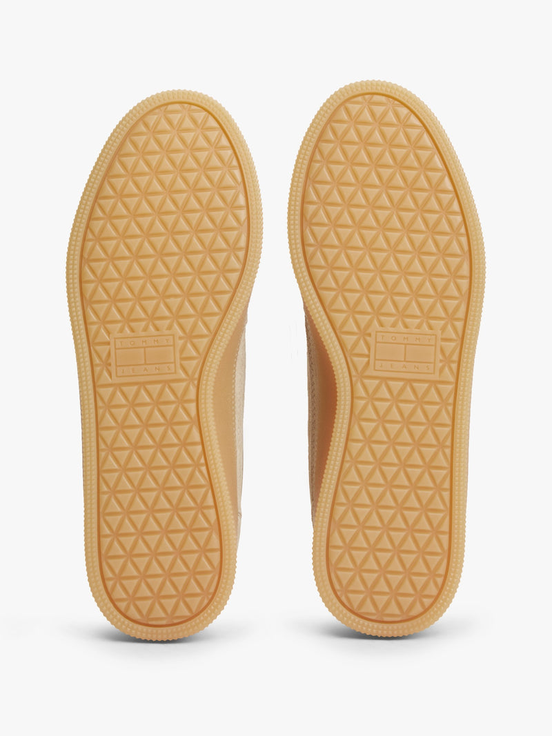 Men Suede Low Profile Sneaker