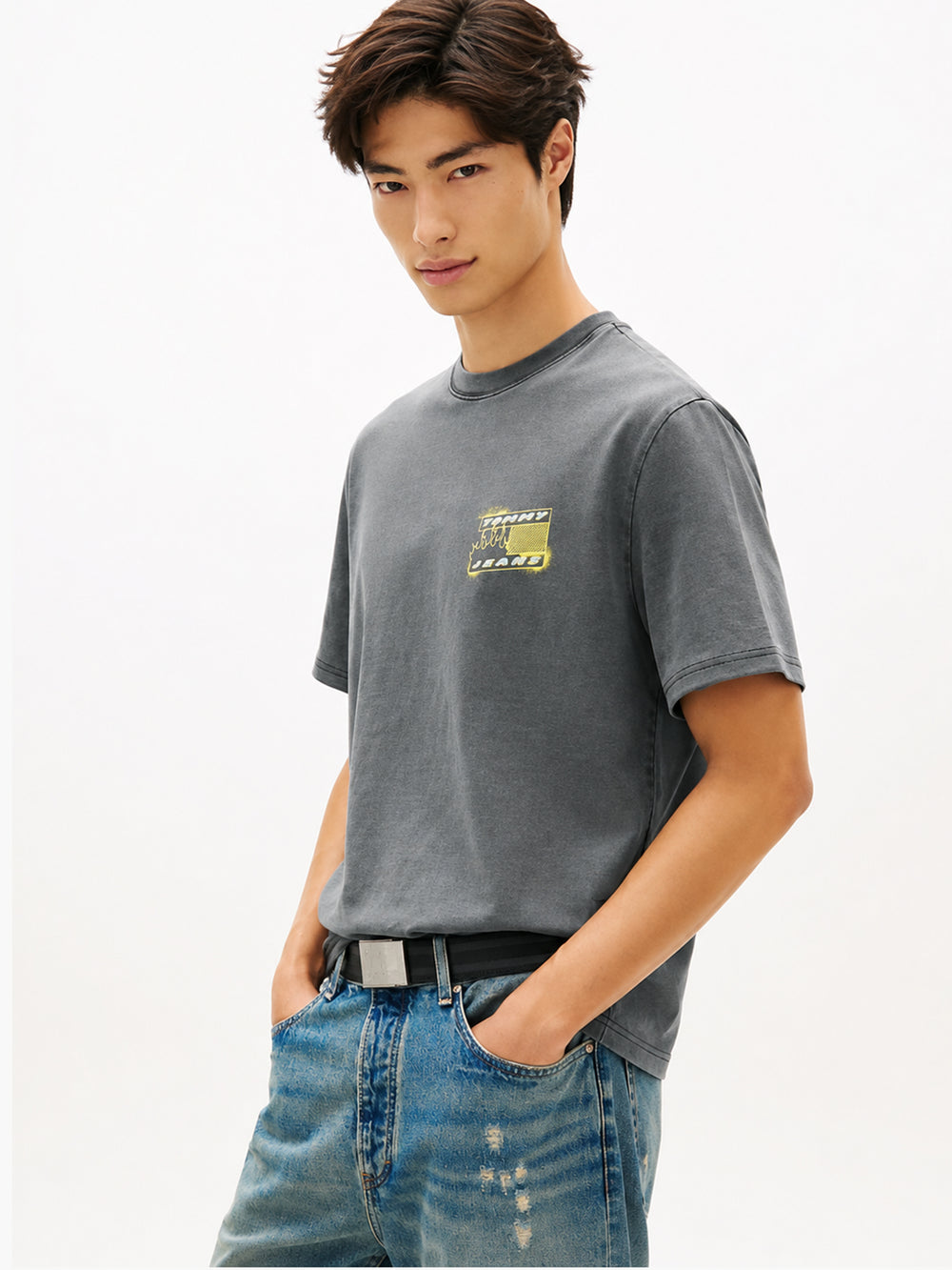 90S Fit Washed Back Graphic T-Shirt