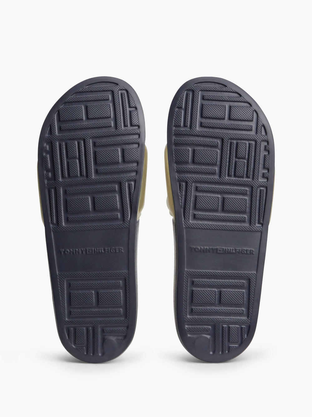 Women Th Cutout Slider