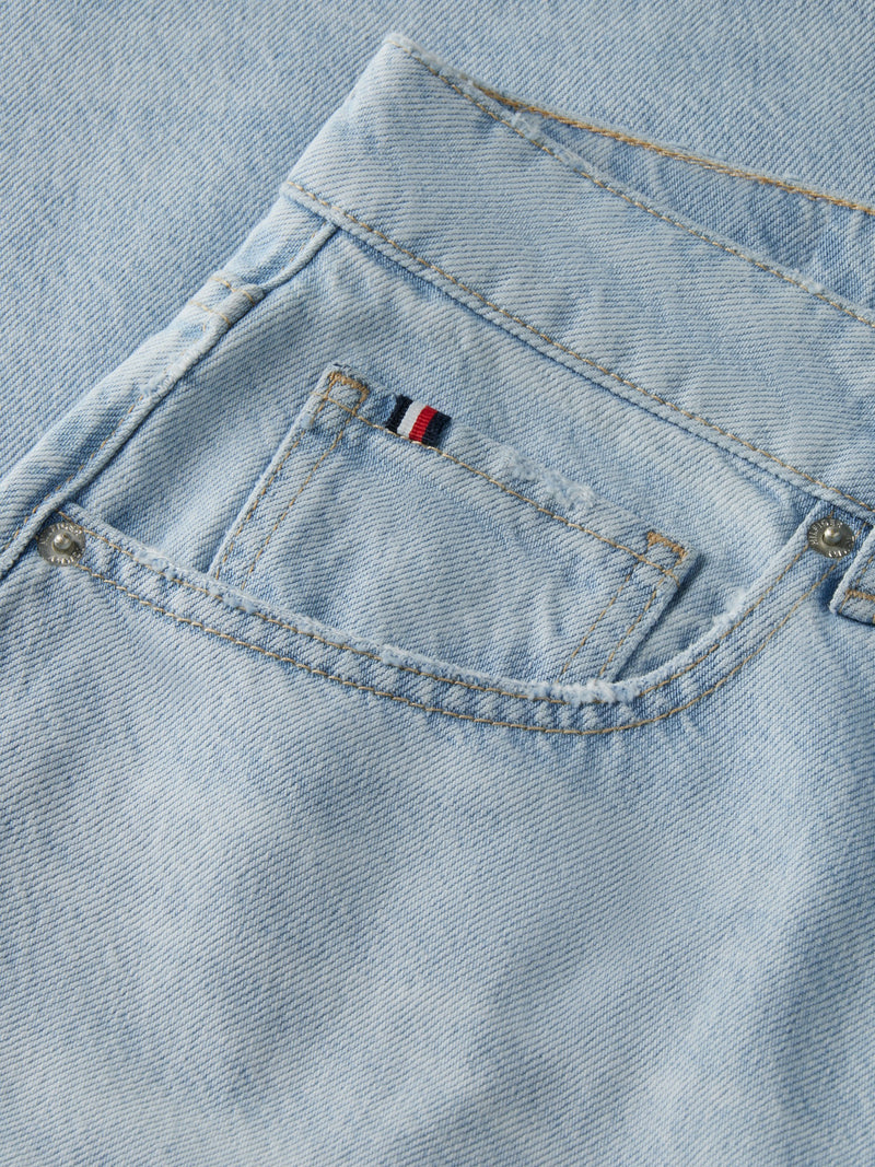 Mid Rise Light Wash Stretch Barrel Jeans