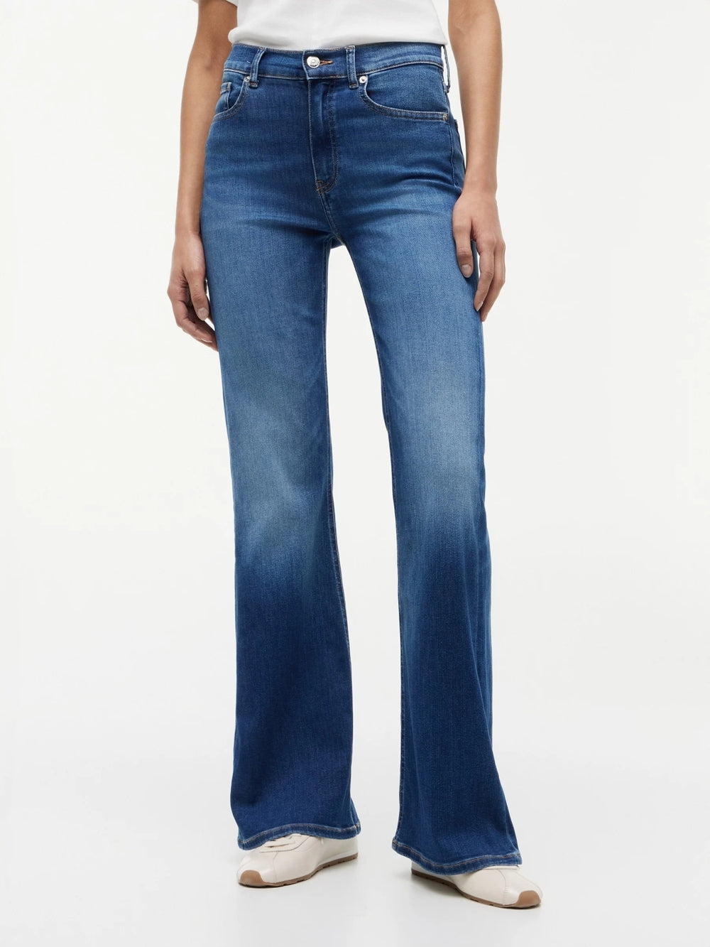 Loose Fit Jeans
