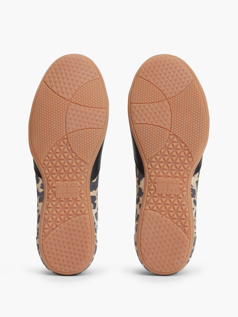 Women Cheetah Print Ballerina