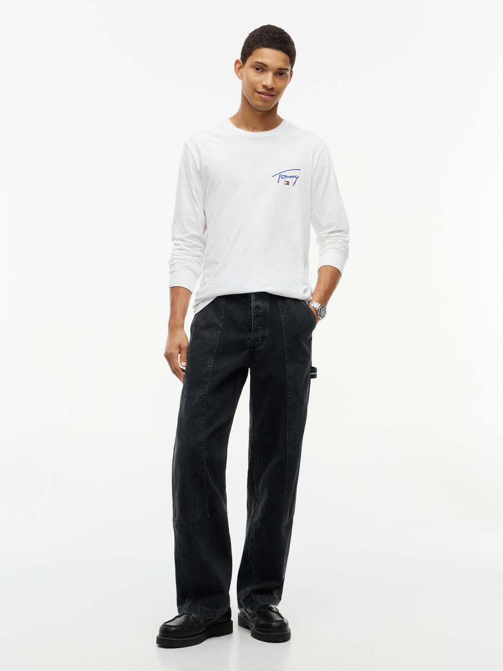 Slim Fit Signature Long Sleeve T-Shirt