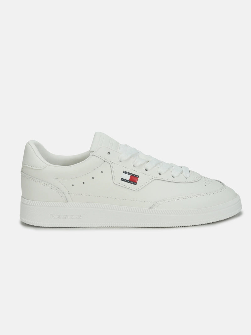 Women Essential Low Profile Sneaker