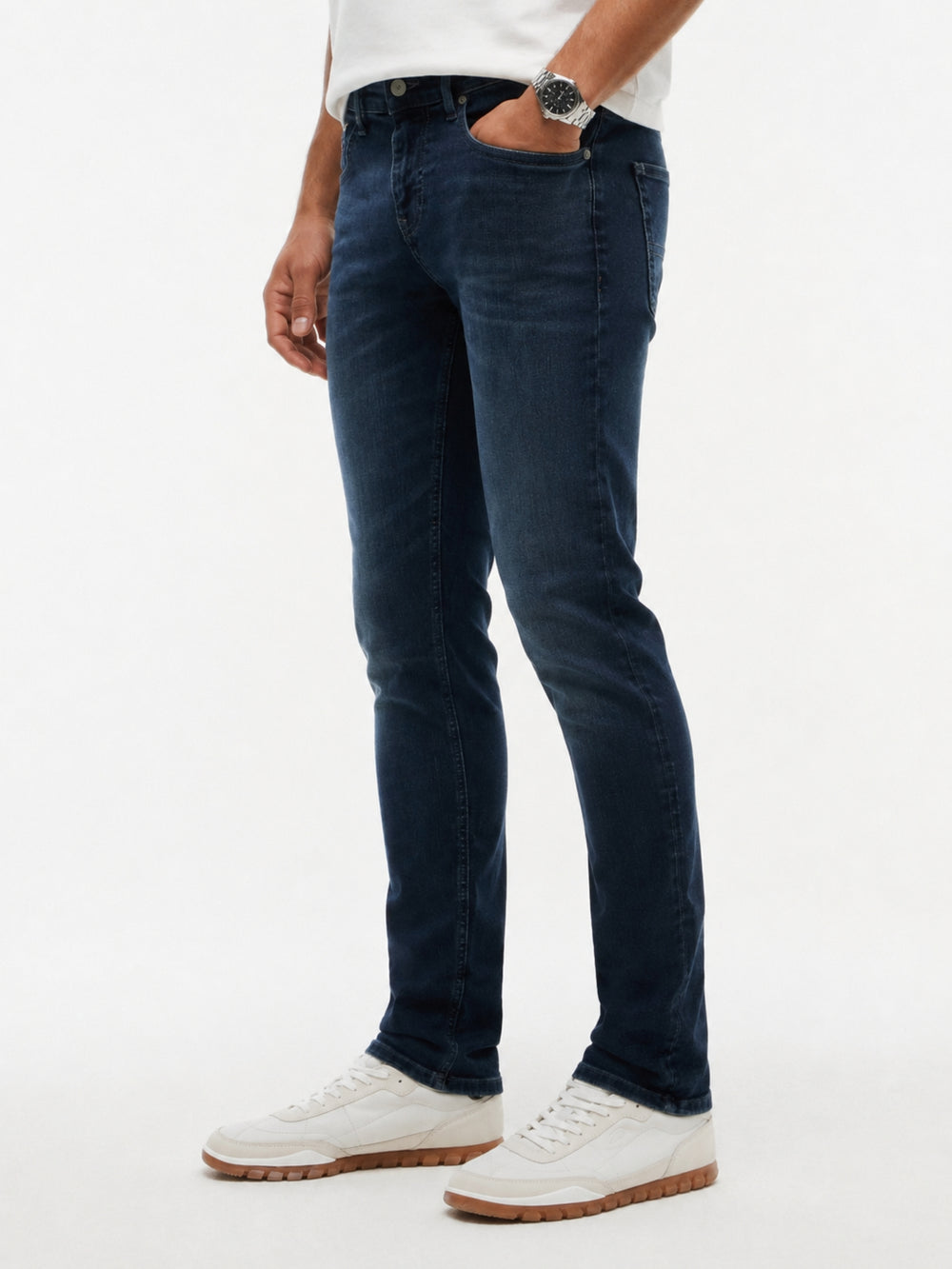 Men Scanton Slim Dark Wash Jeans
