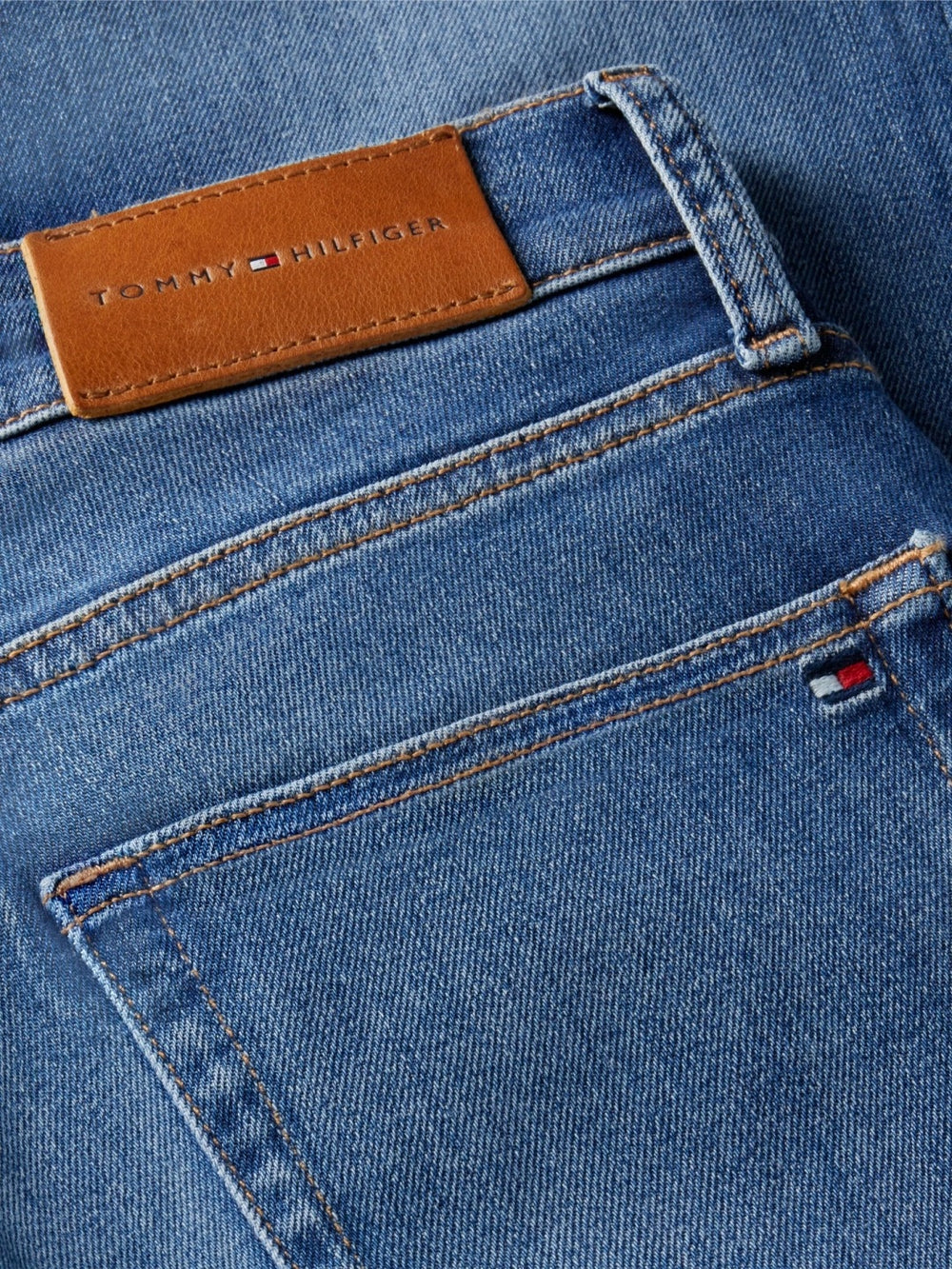 Loose Fit Jeans
