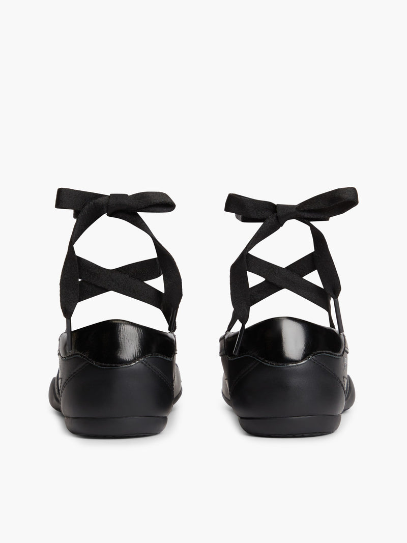 Women Solid Ballerina