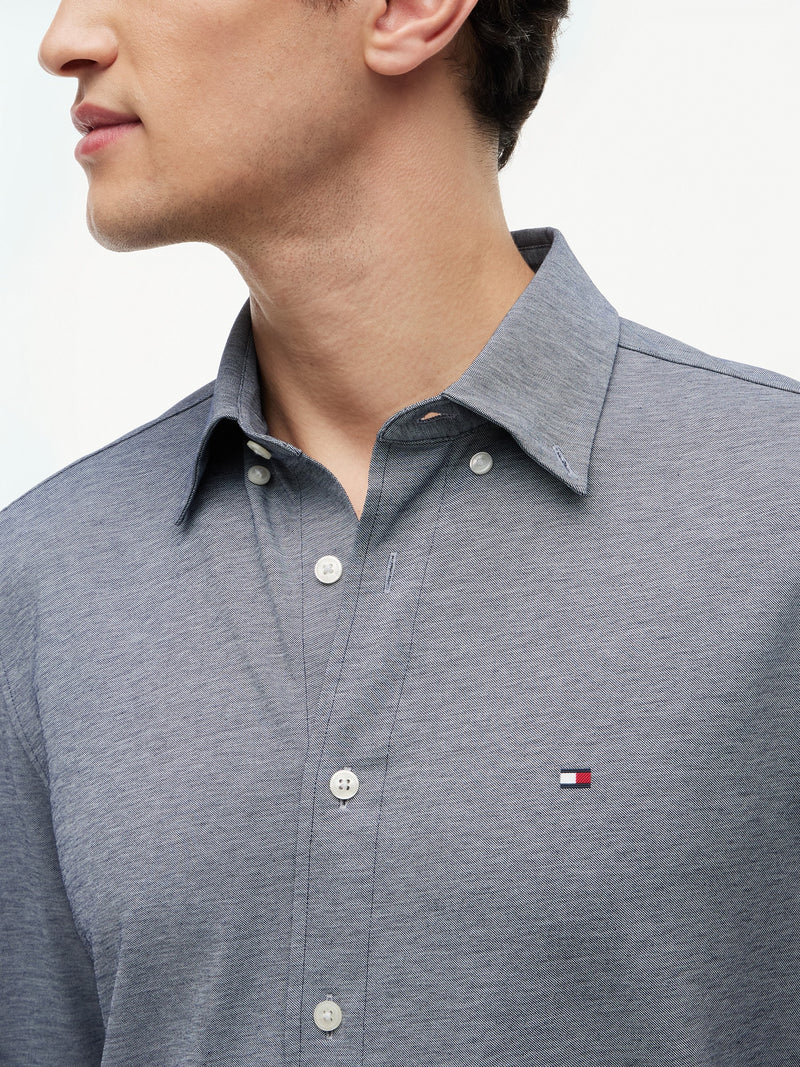 Regular Fit Solid Oxford Shirt