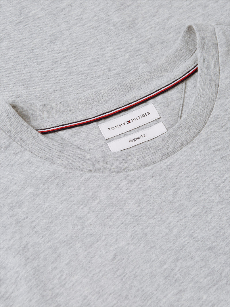 Regular Fit Solid Pocket Tshirt