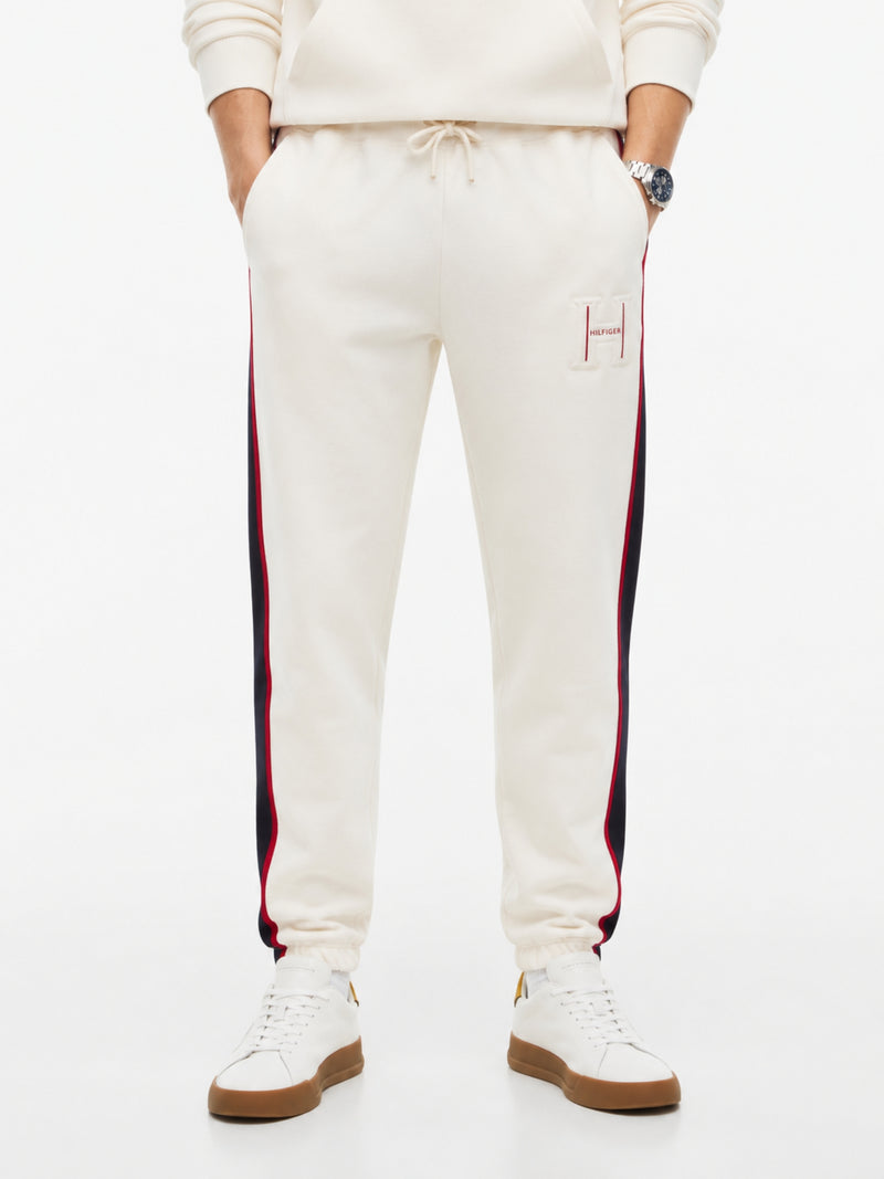 Regular Fit Solid Badge Track Pant