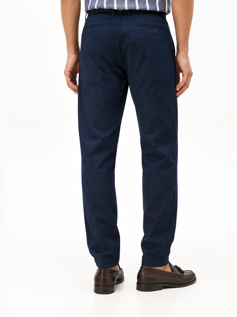 Men Regular Tapered Fit Pleated Ripstop Trouser