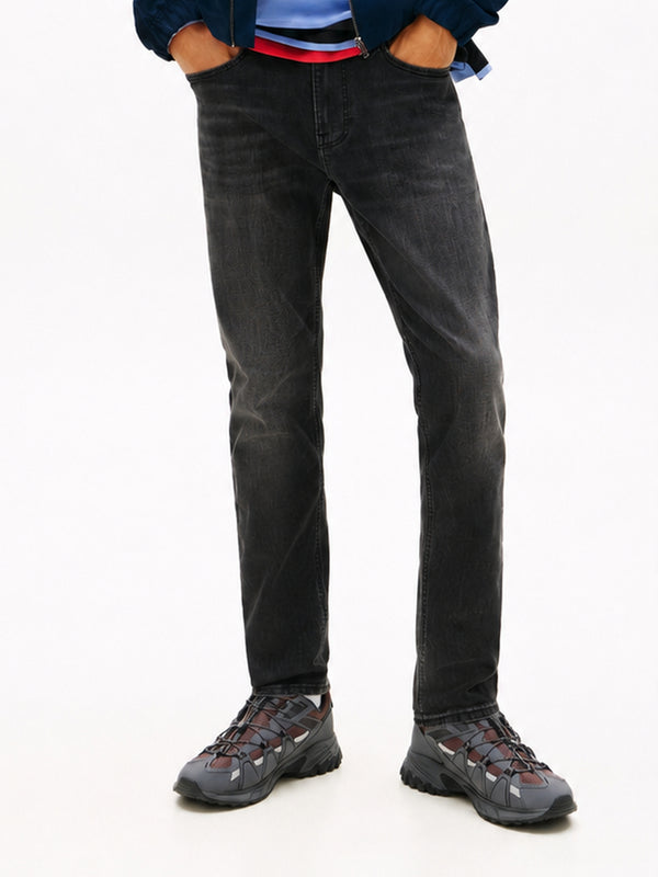 Men Austin Slim Tapered Washed Black Jeans