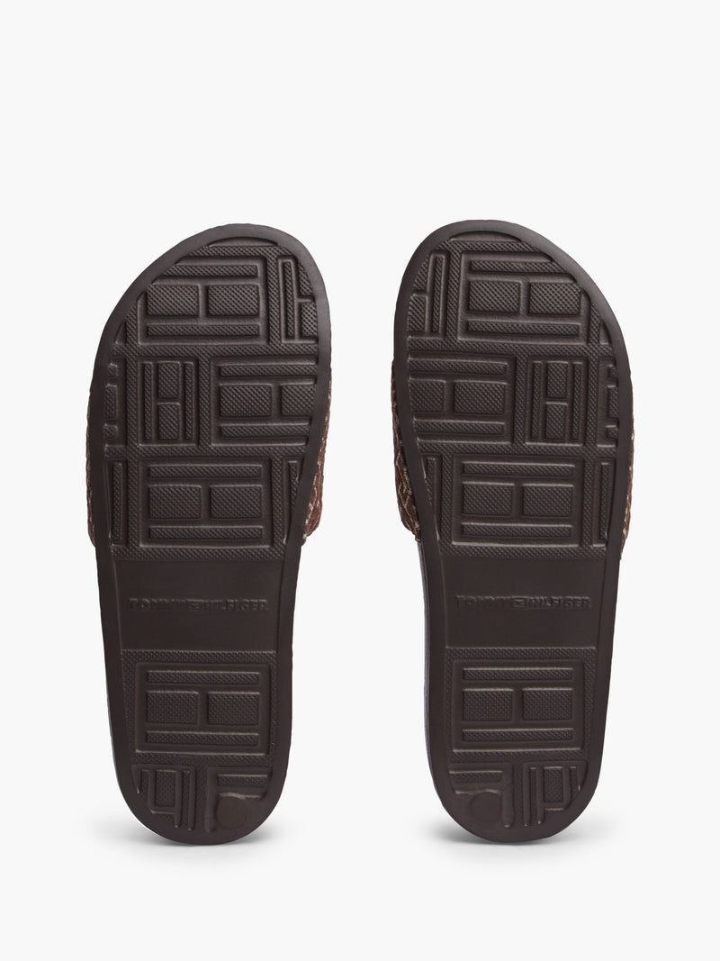 Women Th Monogram Slider