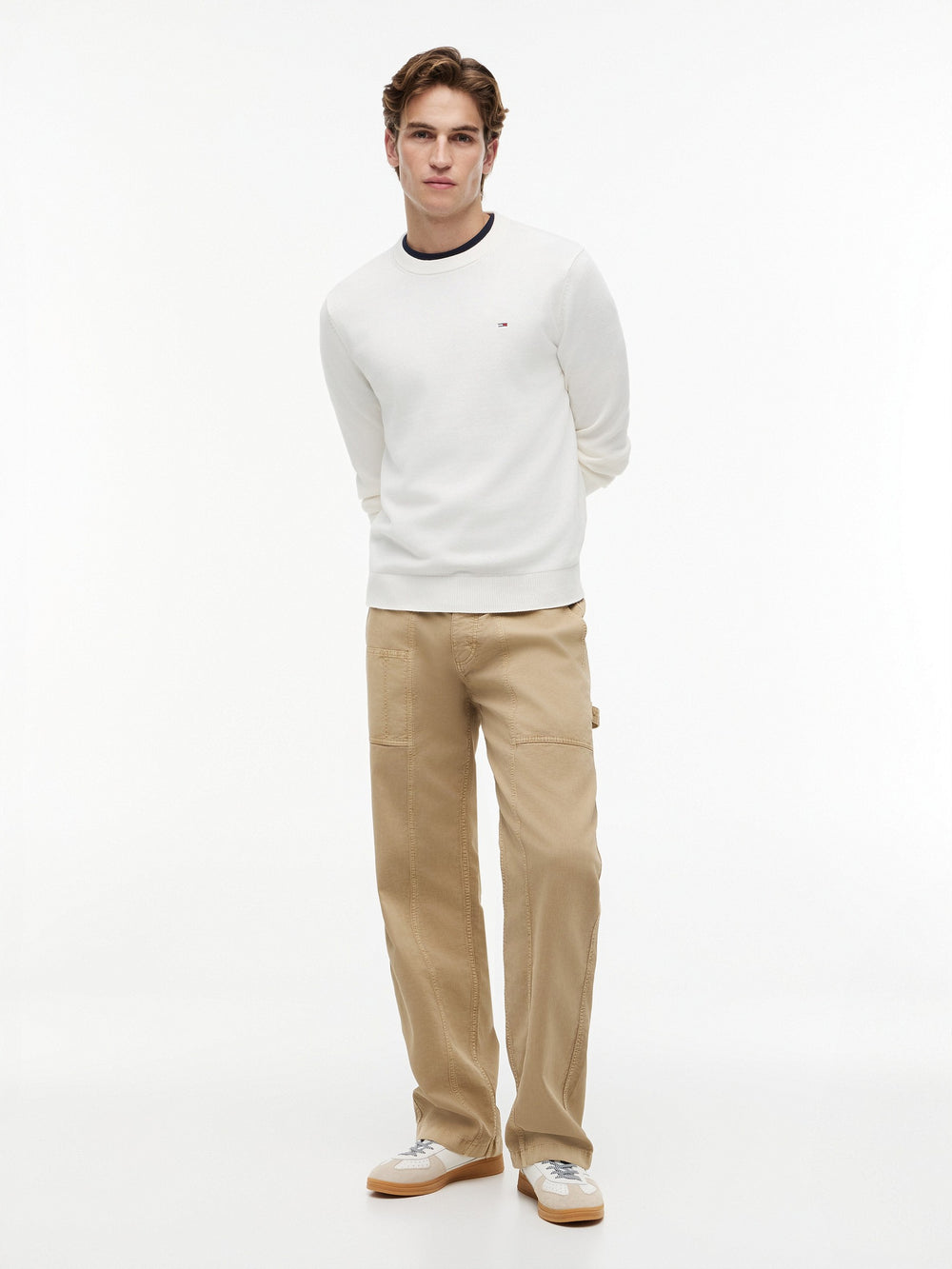 Slim Fit Light Loose Knit Pullover