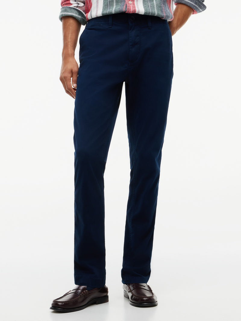 Scanton Slim Twill Trouser