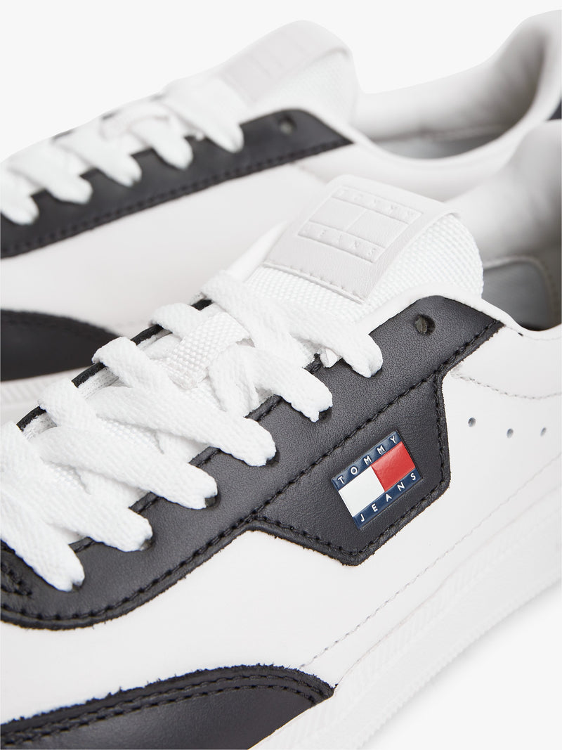 Women Essential Low Profile Sneaker