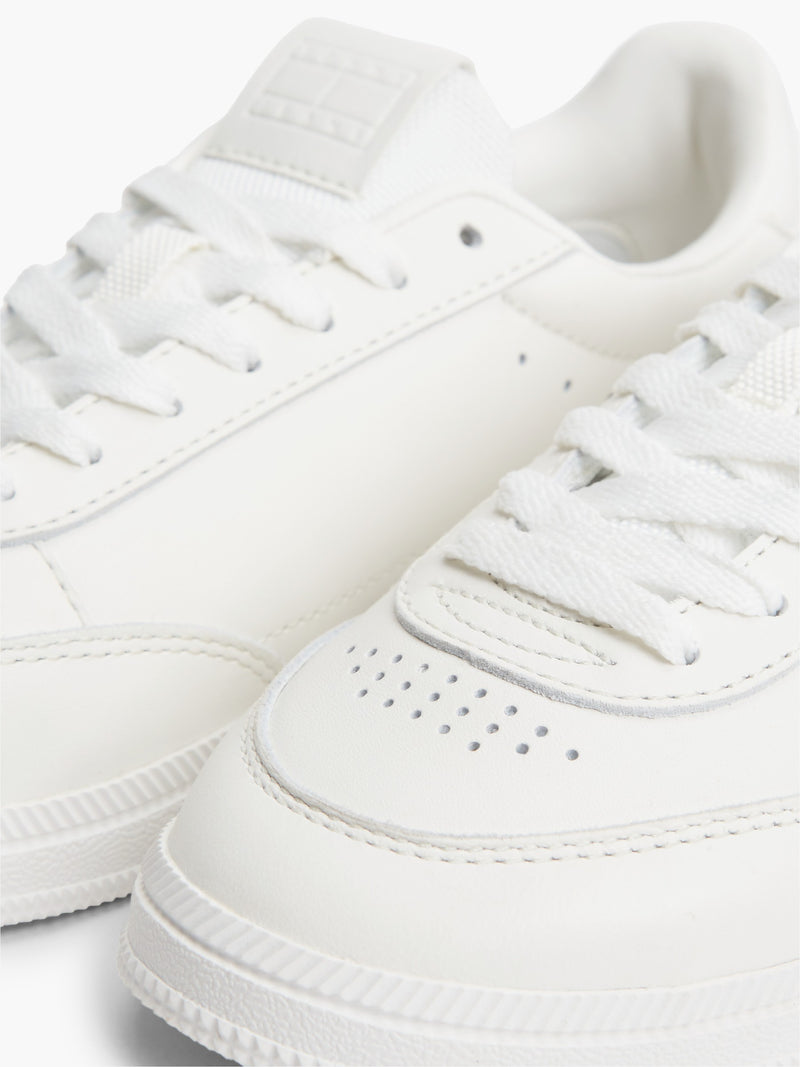 Women Essential Low Profile Sneaker