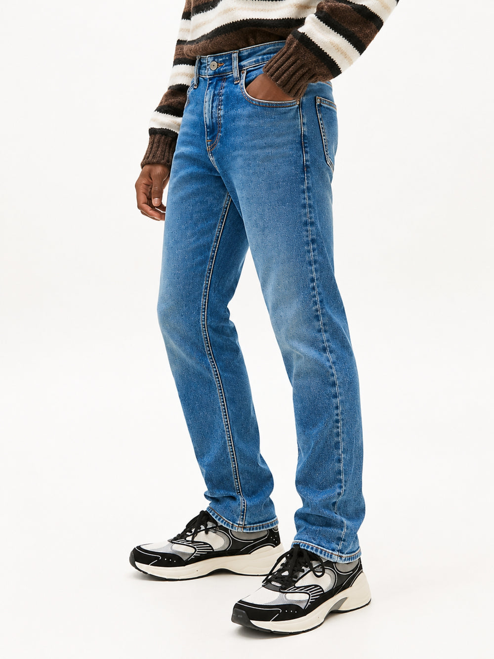 Men Scanton Slim Mid Wash Jeans