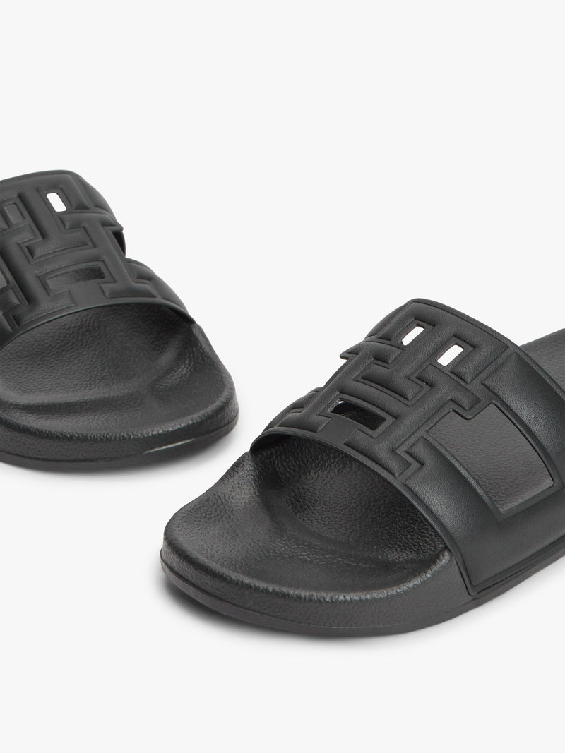 Women Th Monogram Slider