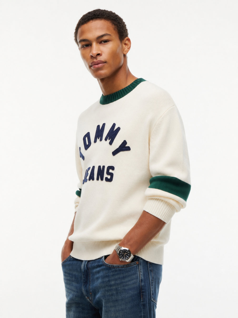 Regular Fit Embroidery Loose Knit Pullover