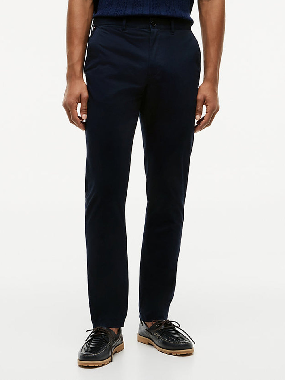 Men Denton Slim Straight Fit Solid Trouser