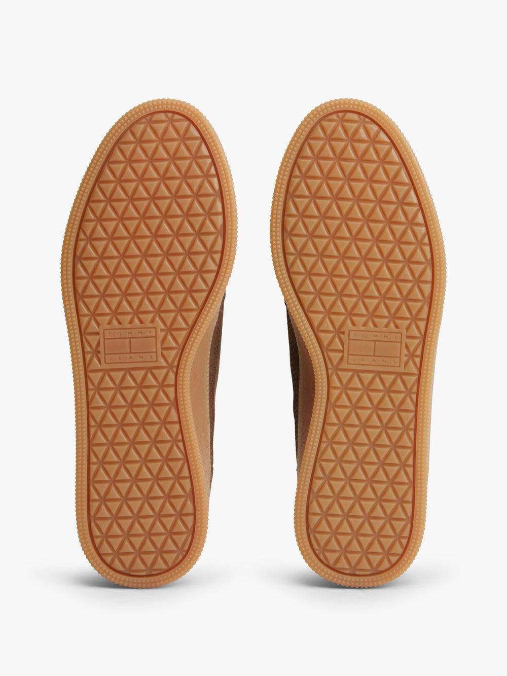 Men Suede Low Profile Sneaker