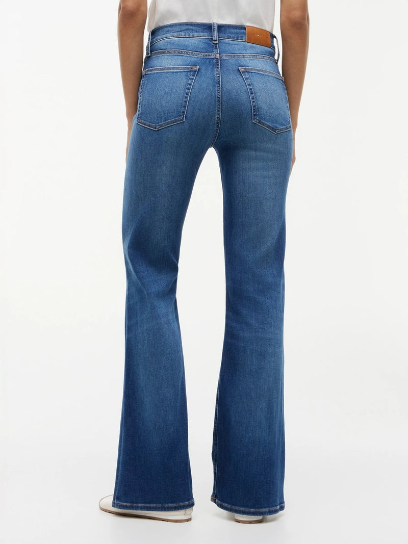 Loose Fit Jeans