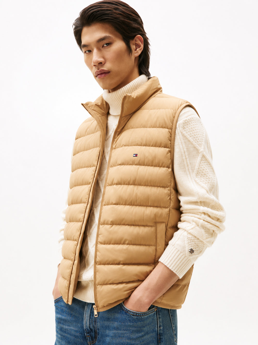 Regular Fit Mid Weight Down Vest