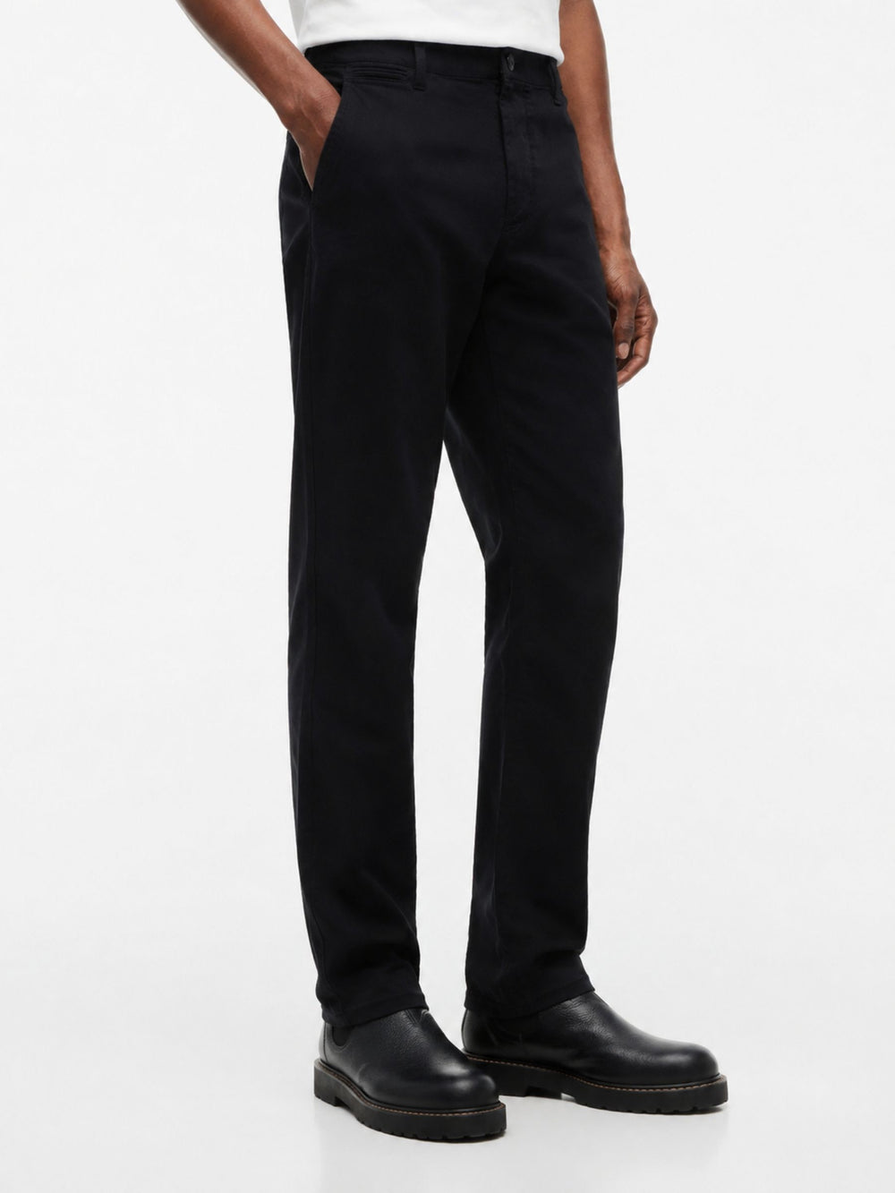 Scanton Slim Twill Trouser