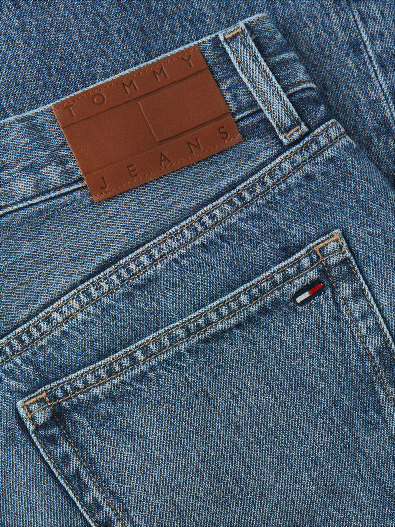 Sonny Regular Tapered Light Wash Jeans