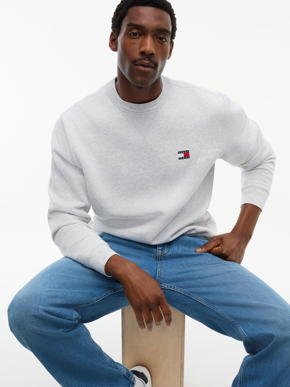 Otis Regular Straight Mid Wash Jeans