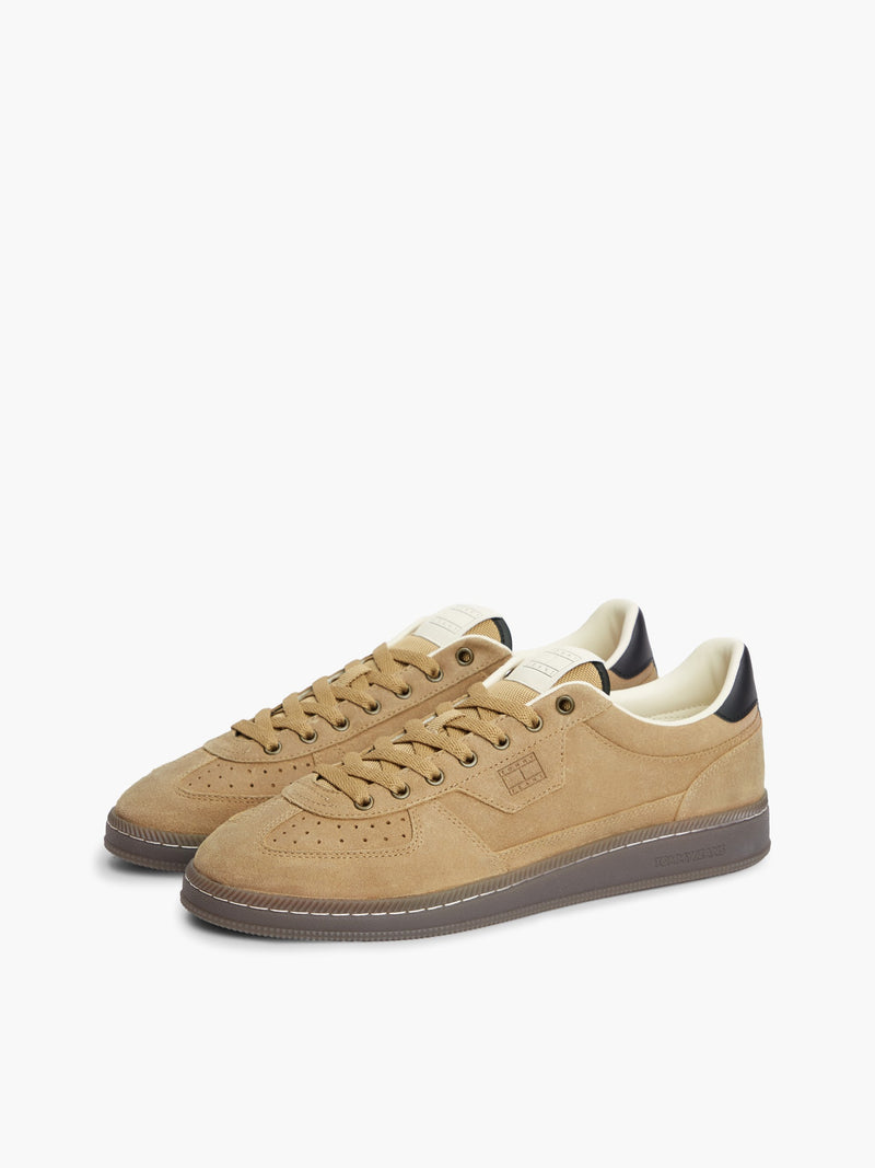 Men Suede Low Profile Sneaker