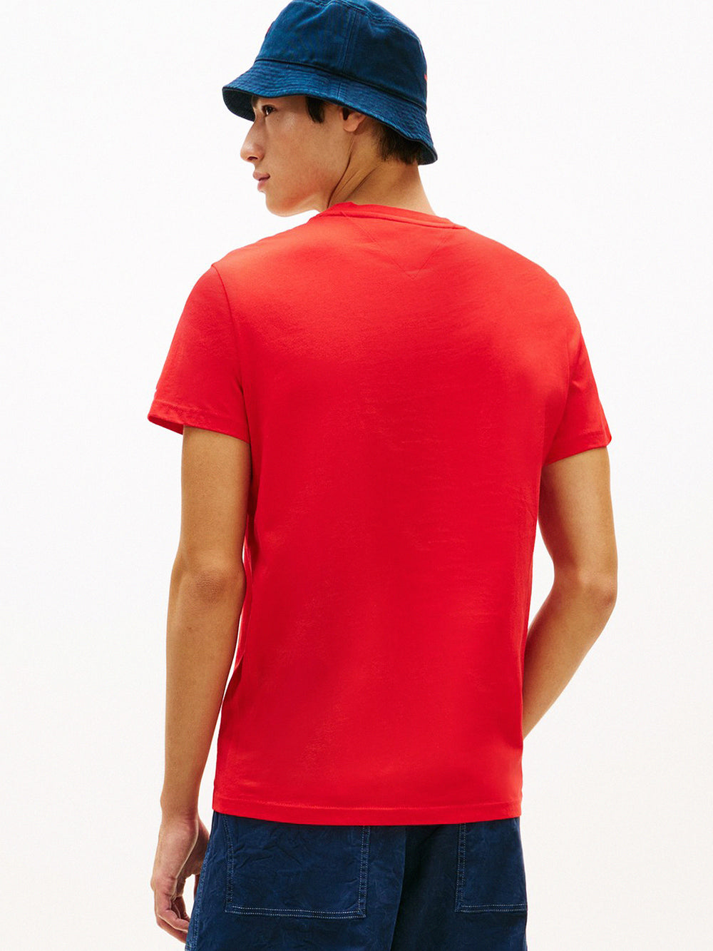 Slim Fit Signature T-Shirt