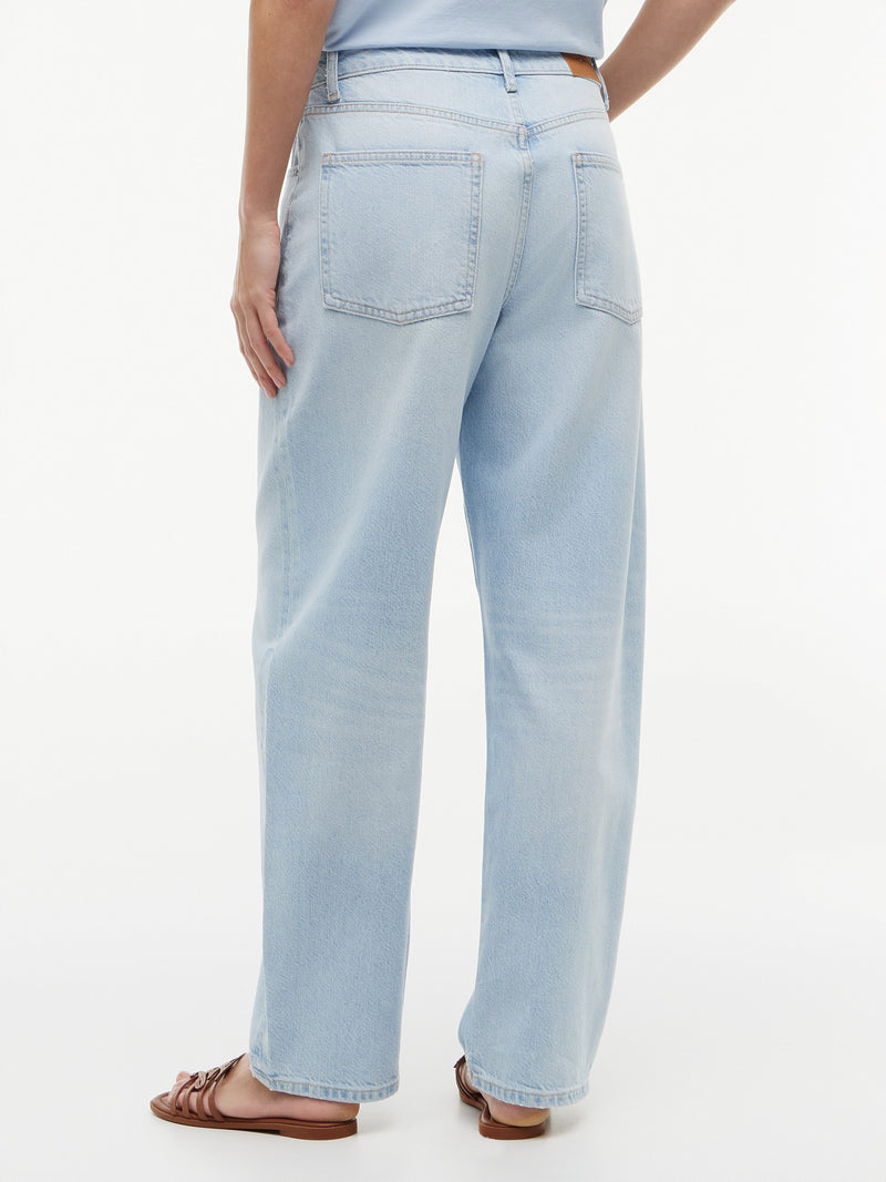 Mid Rise Light Wash Stretch Barrel Jeans
