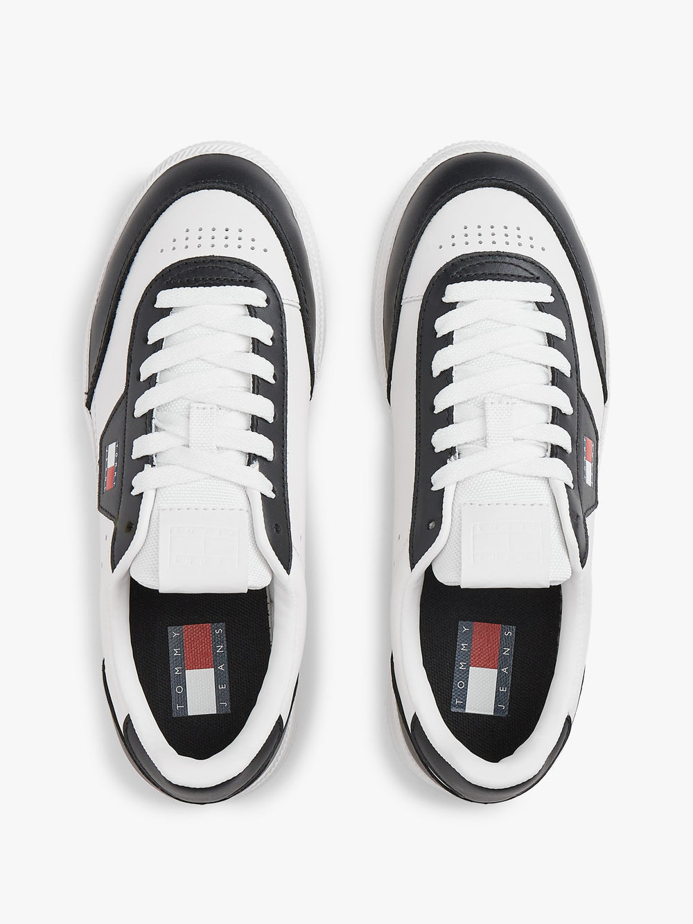 Women Essential Low Profile Sneaker