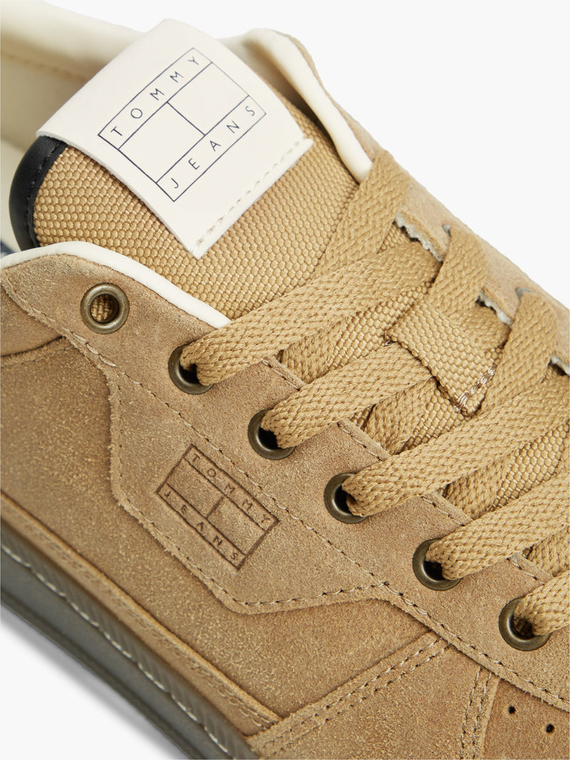 Men Suede Low Profile Sneaker
