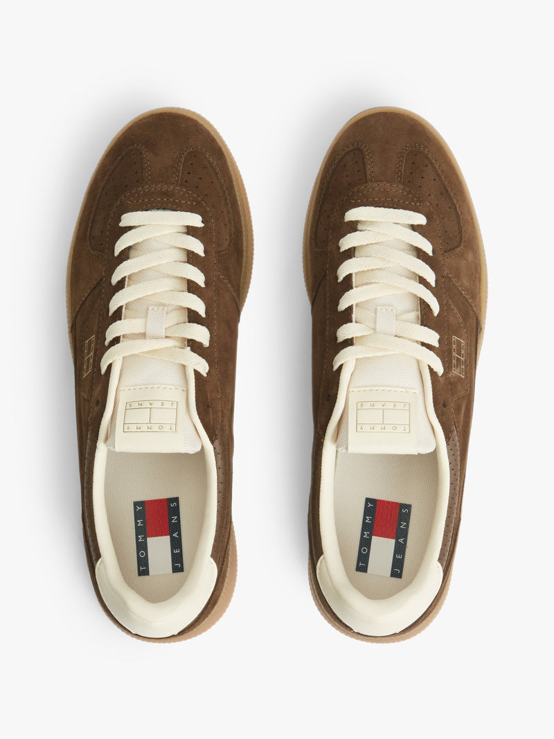 Men Suede Low Profile Sneaker