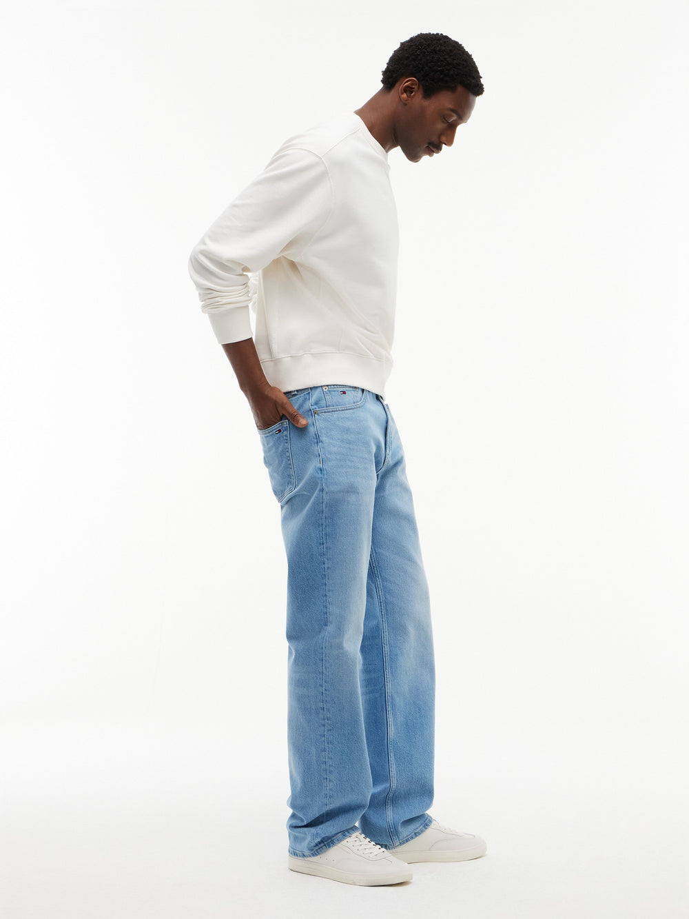 Men Otis Regular Straight Light Wash Jeans