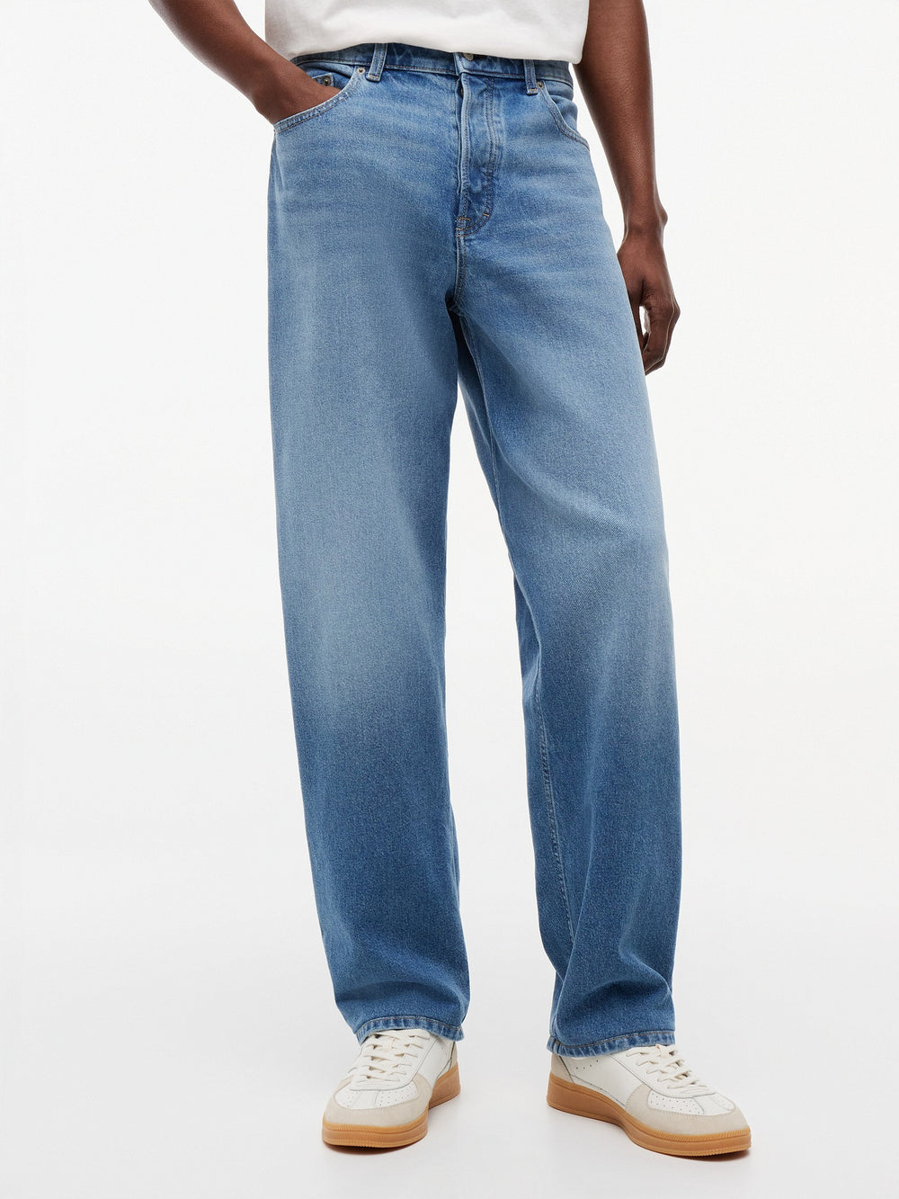 Jaimie Loose Mid Wash Jeans